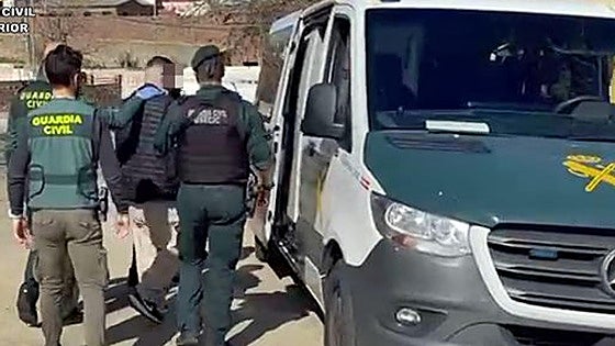 Detenido un vecino de Peñalsordo acusado de agresión sexual y corrupción de menores por internet