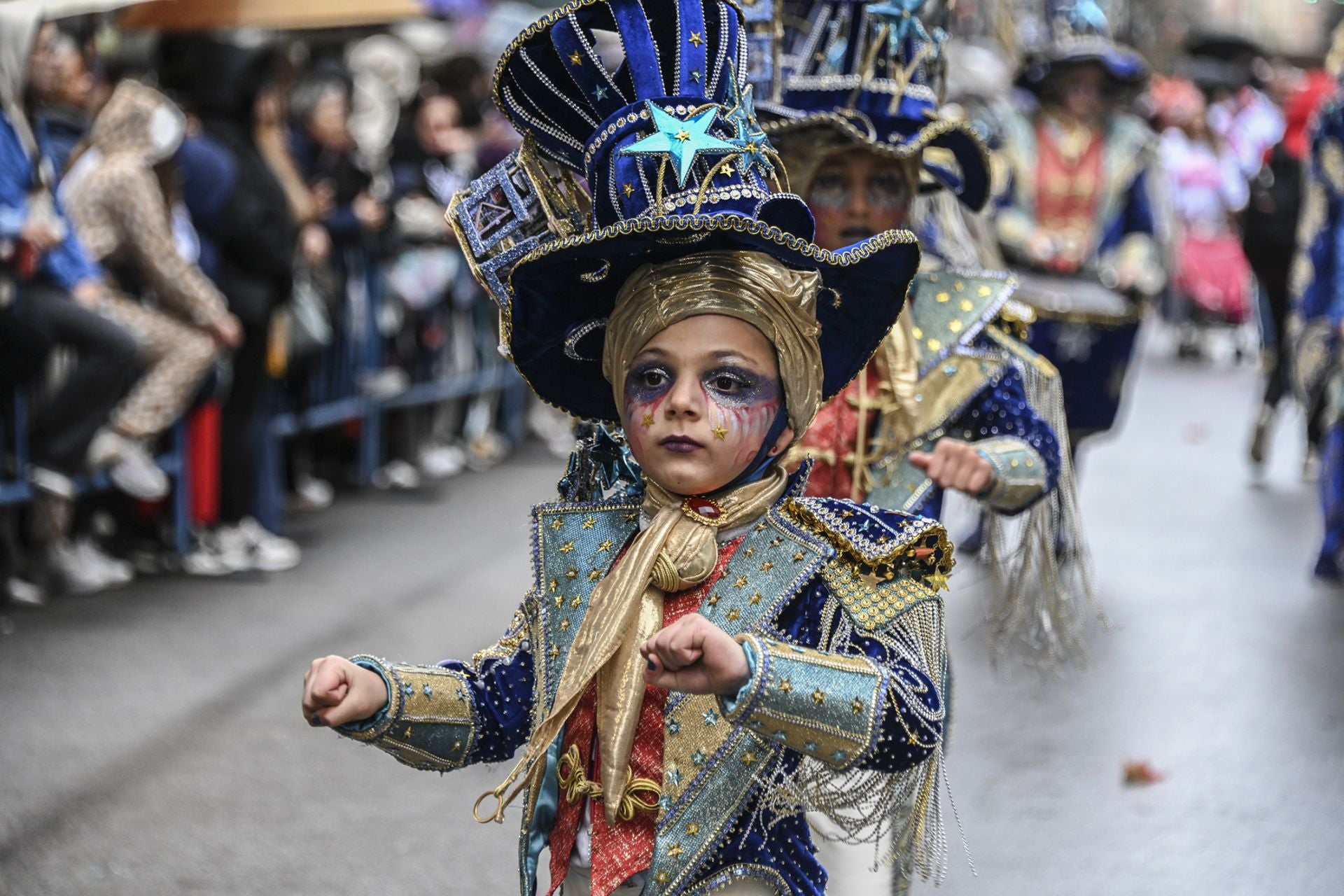 El desfile infantil de comparsas del Carnaval de Badajoz 2025, en imágenes