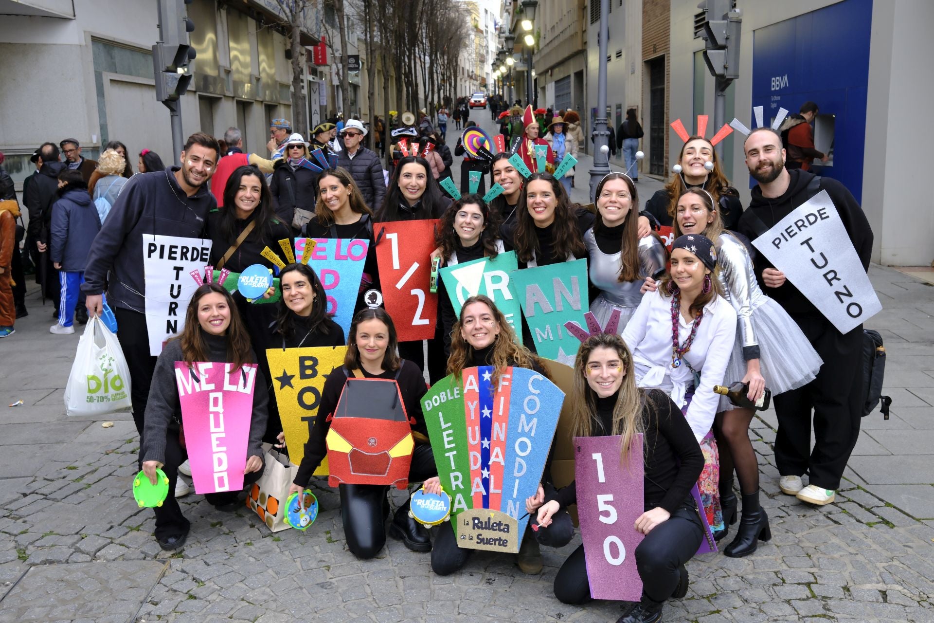 Los disfraces más originales del Carnaval de Badajoz 2025, en imágenes