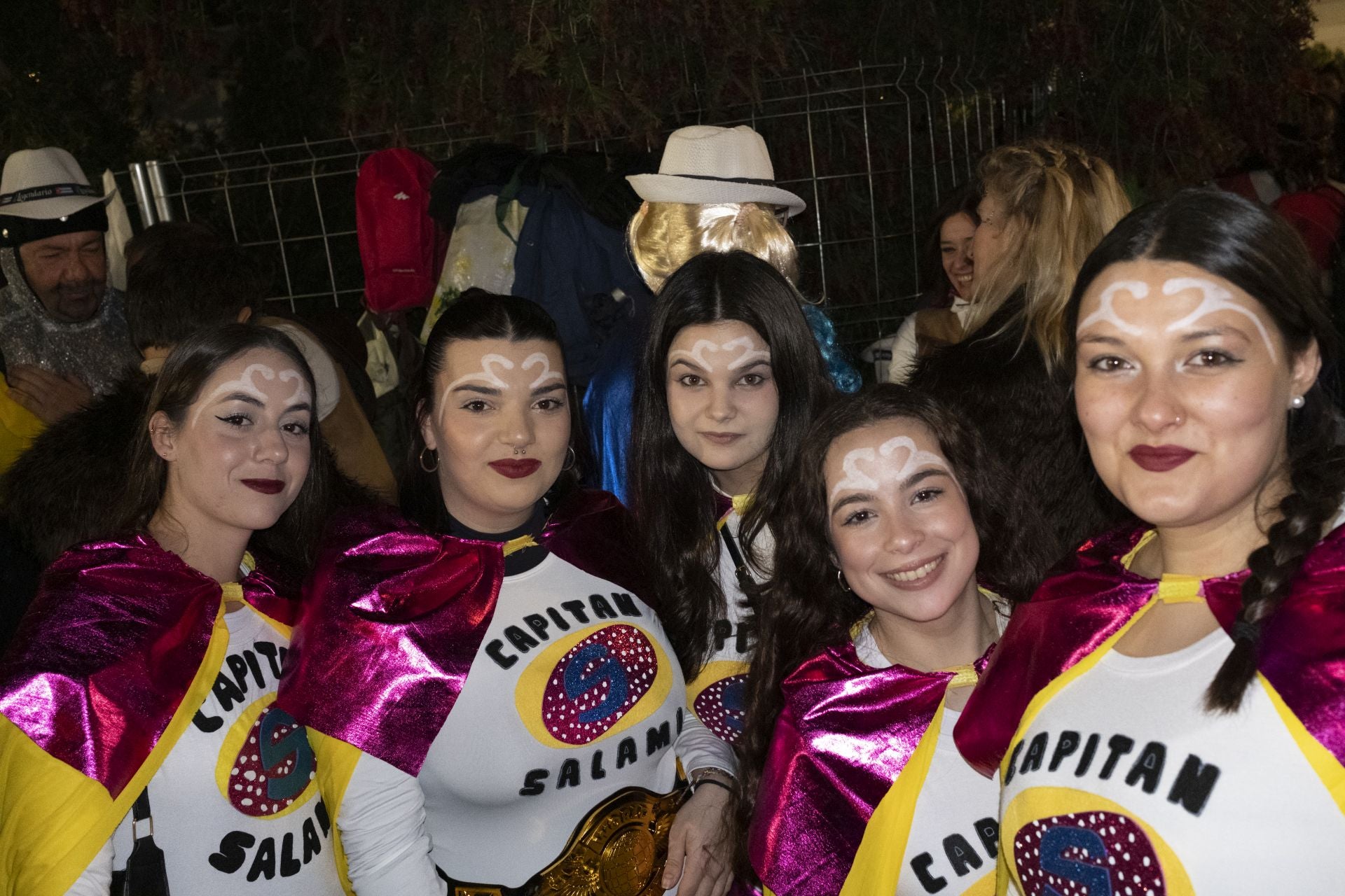 Las mejores imágenes del sábado noche del Carnaval de Badajoz