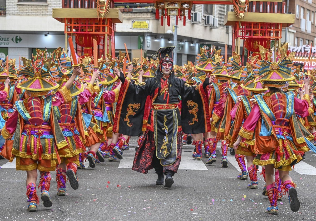 Cambalada con su traje inspirado en Japón.