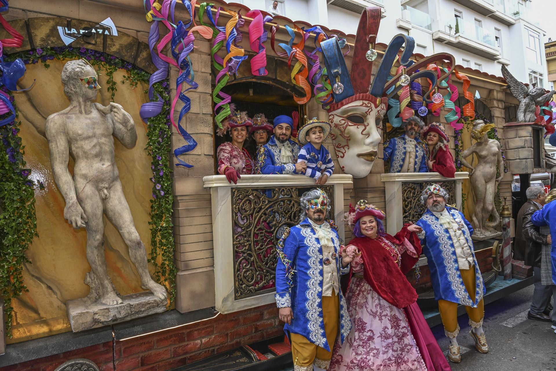 El Entierro de la Sardina del Carnaval de Badajoz 2025, en imágenes