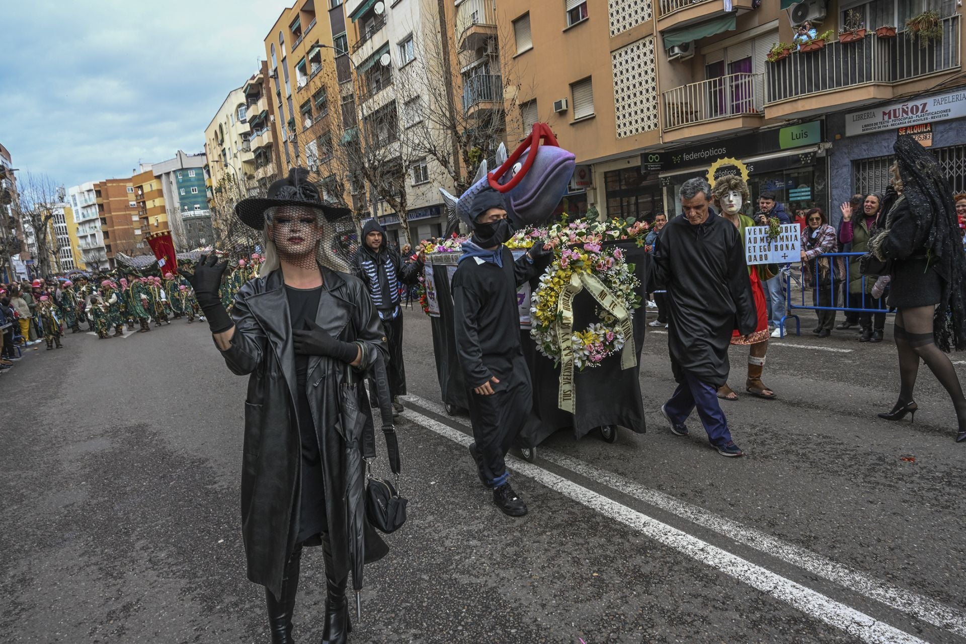 El Entierro de la Sardina del Carnaval de Badajoz 2025, en imágenes