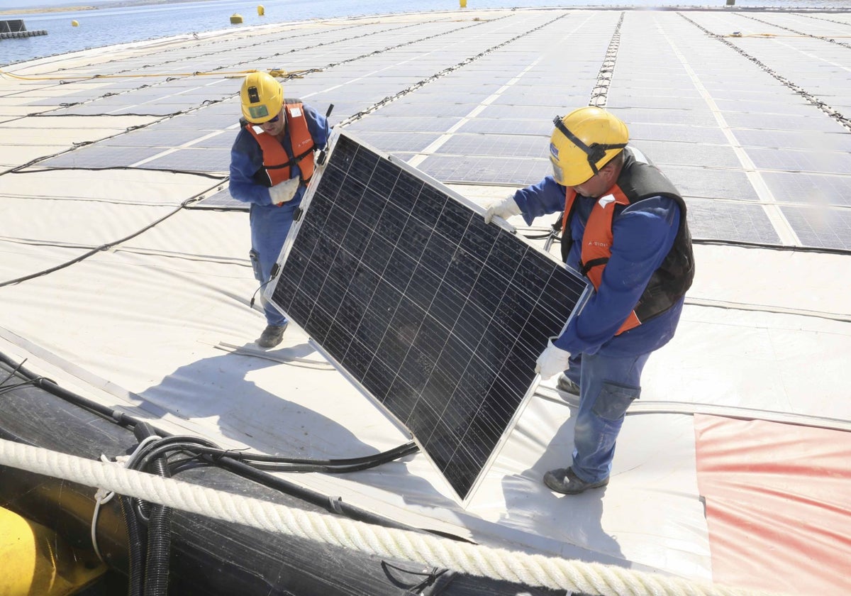 Febrero deja 249 parados más en la región pese al auge de la construcción