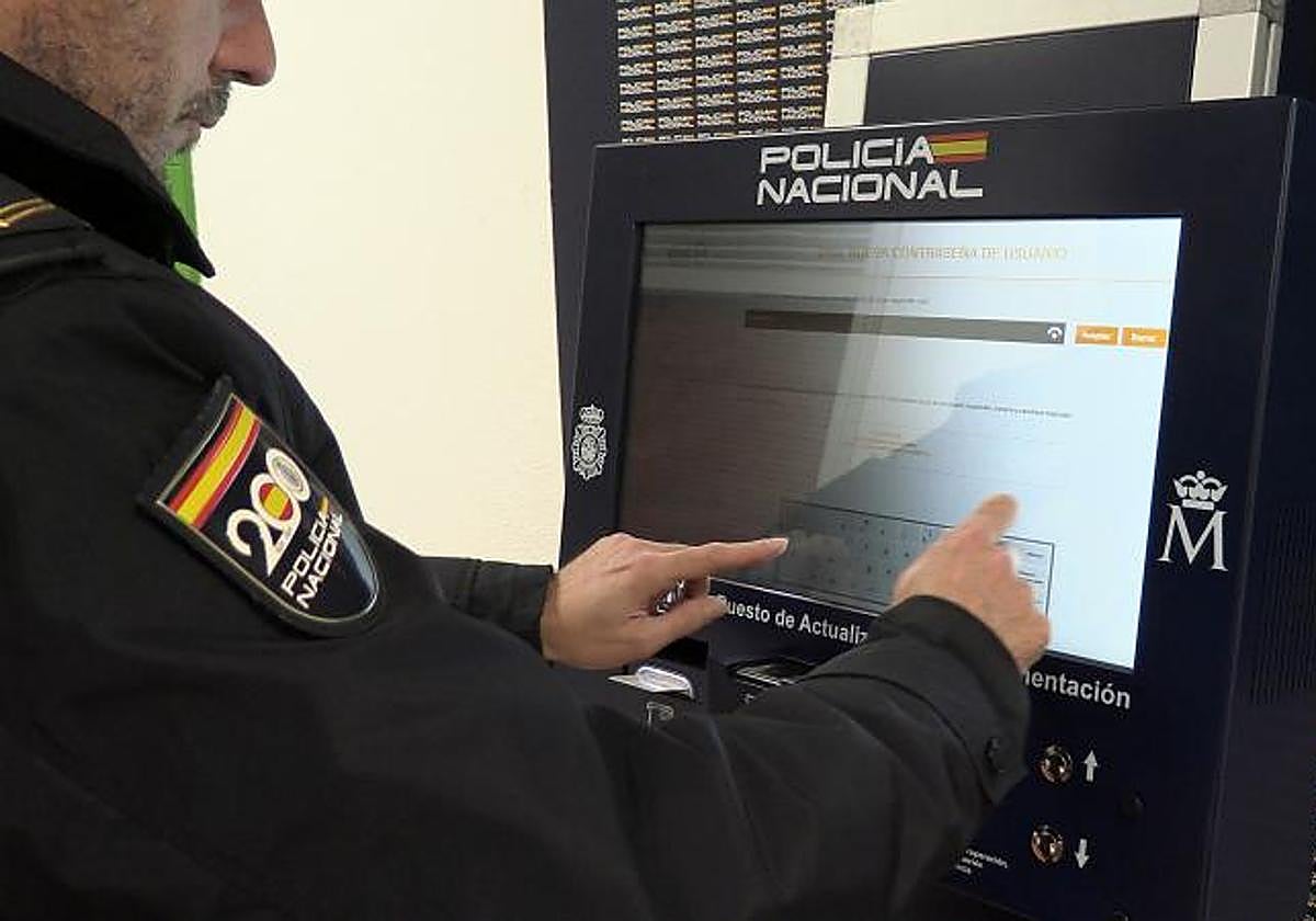 Terminal para actualizar DNI electrónicos