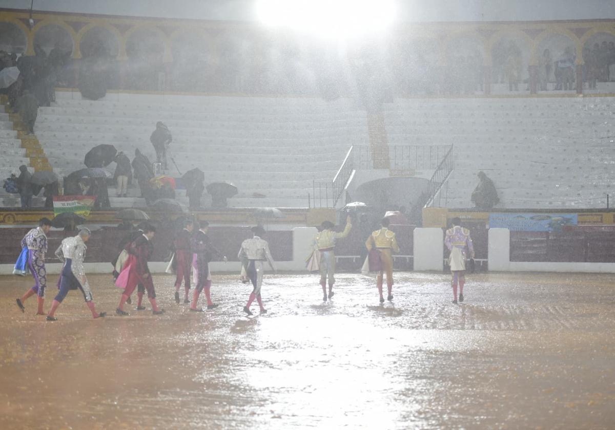 Así hemos narrado en directo el primer festejo de la feria de Olivenza