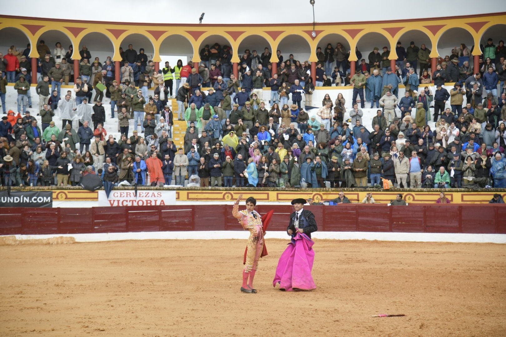 La novillada dominical de Olivenza, en imágenes