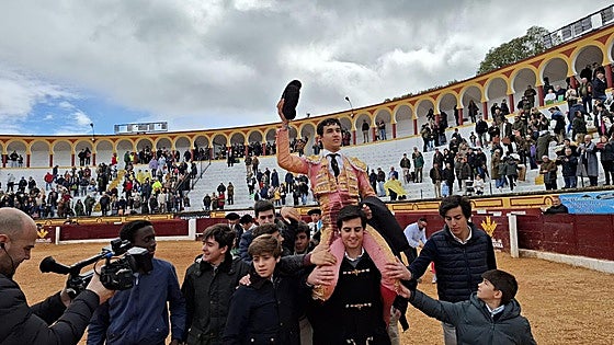 Así hemos narrado la novillada de este domingo de la feria de Olivenza
