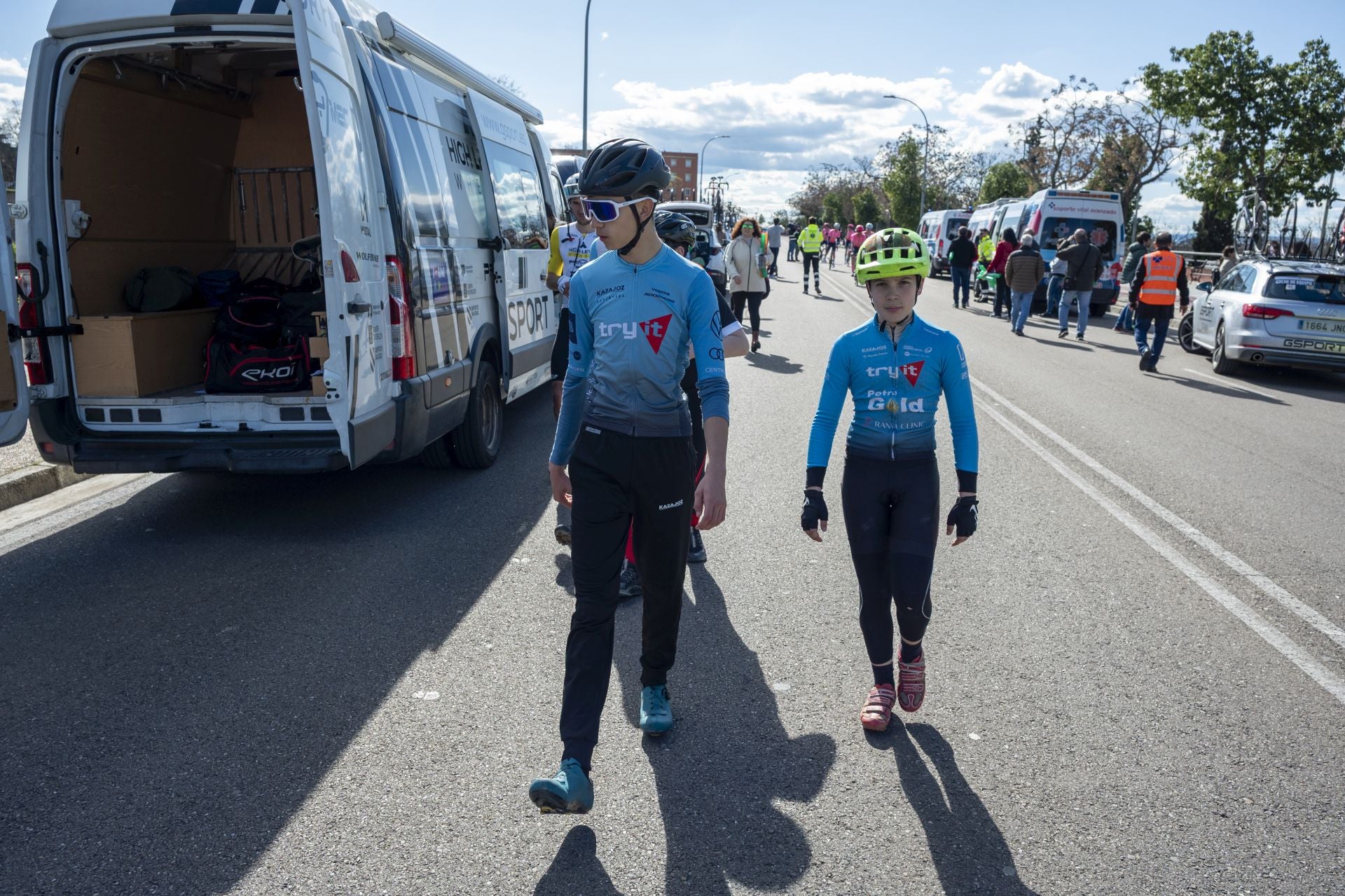 La llegada a Badajoz de La Vuelta Ciclista a Extremadura, en imágenes