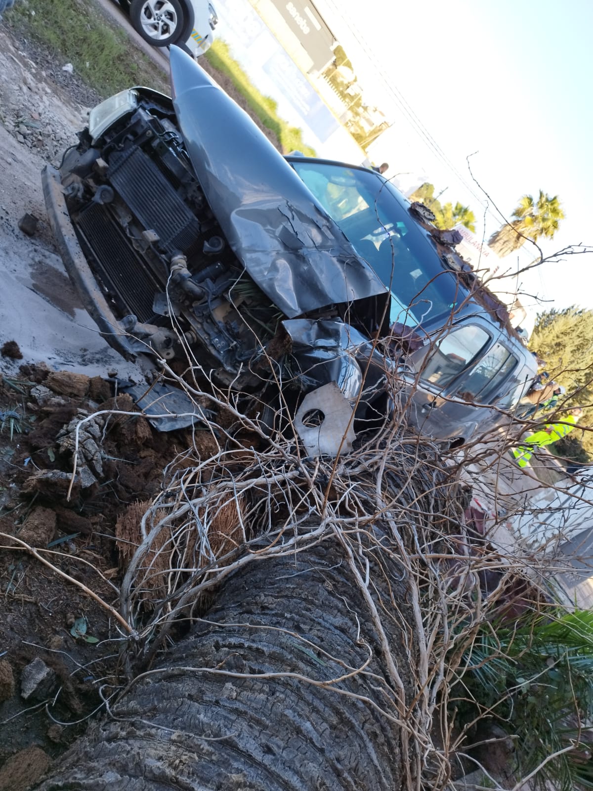 Fotos | Así ha quedado el vehículo accidentado en Badajoz