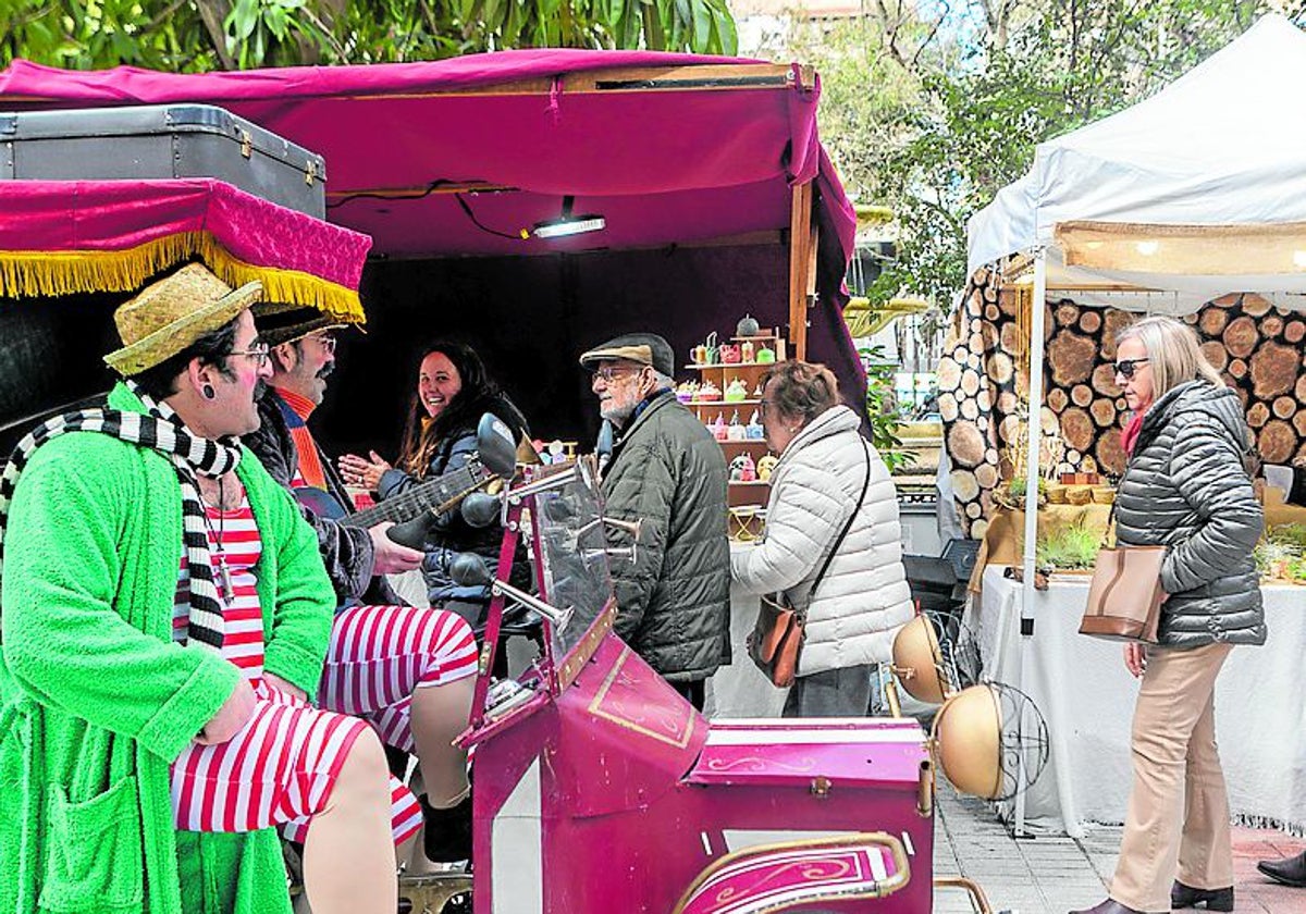 Animación en el Mercado de Primavera de Cáceres.