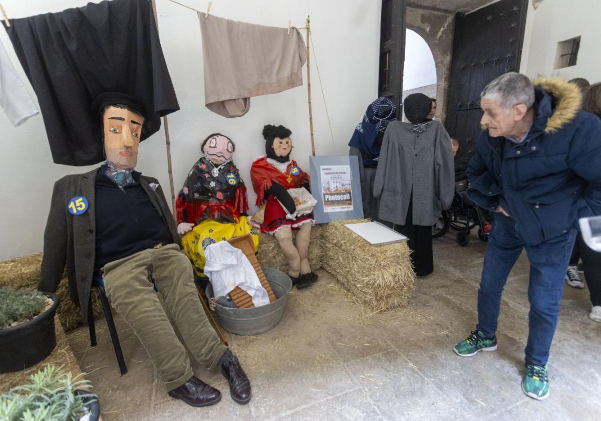 Los tres peleles ganadores ayer en el Palacio de la Isla.