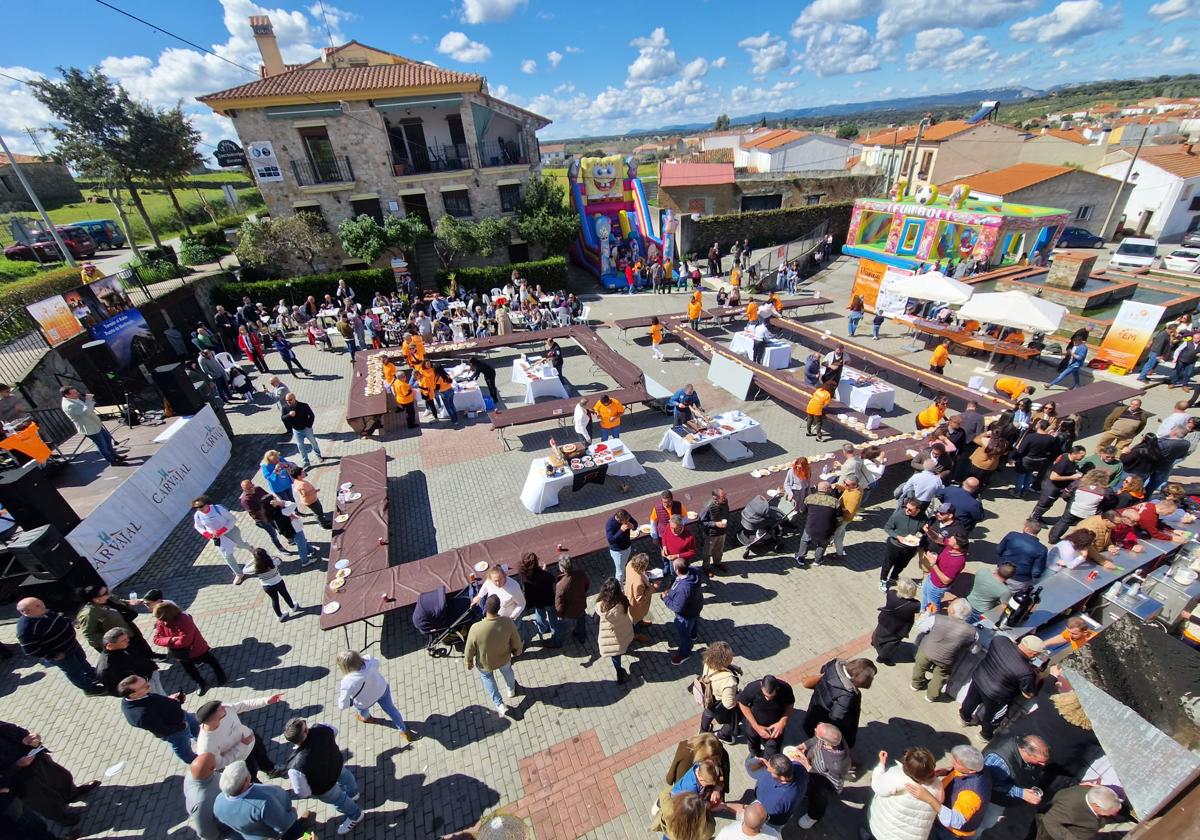 80 metros de jamón ibérico solidario