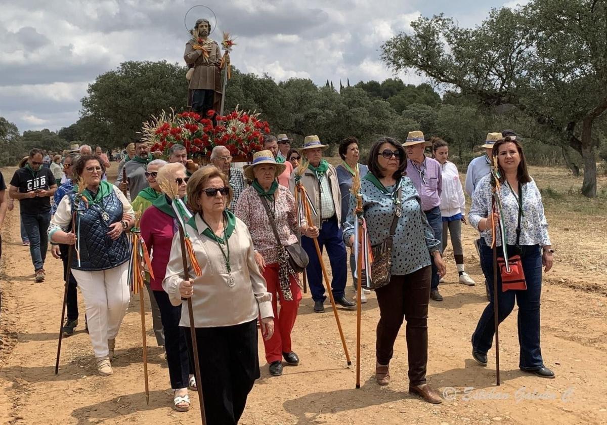 Romería de San Isidro, por la dehesa de Tres Arroyos.