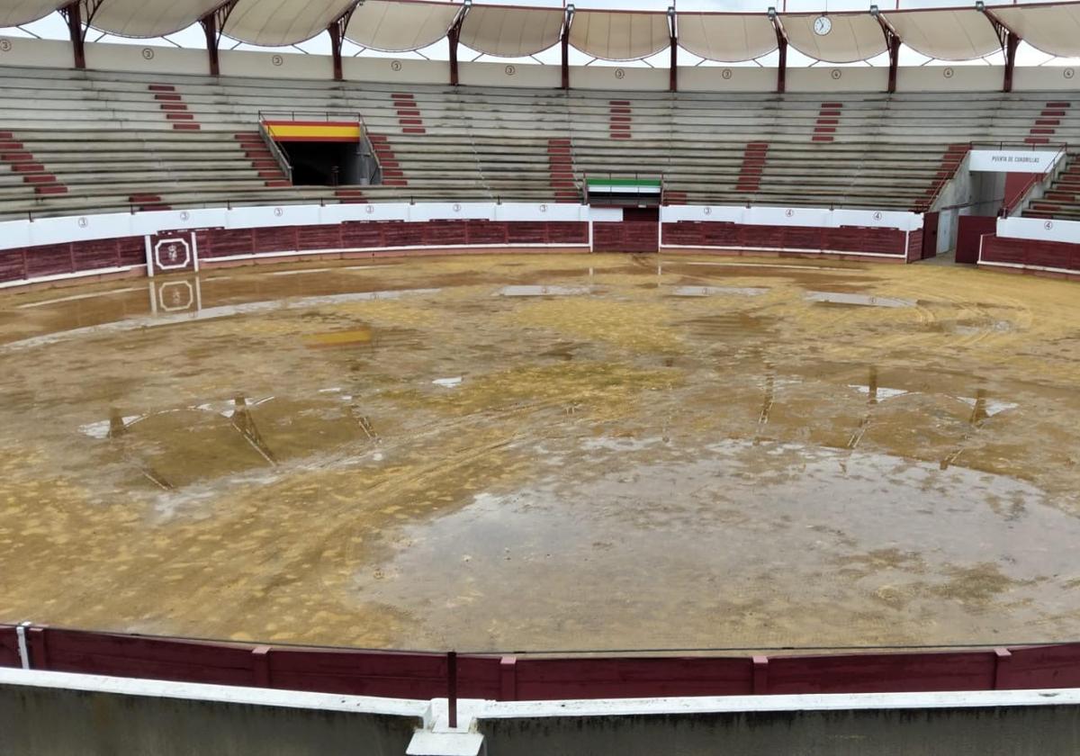 La corrida de rejones prevista para este sábado en Don Benito, cancelada por la lluvia