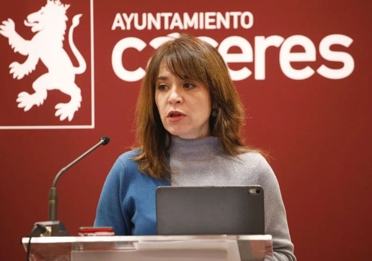 Belén Fernández se postula para liderar de nuevo el PSOE de Cáceres
