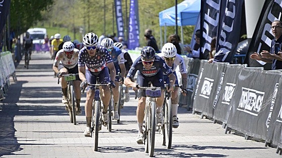 La 114 Gravel Race Internacional disputada en Badajoz, en imágenes
