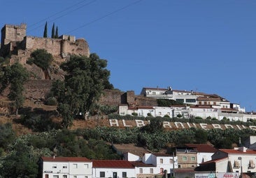 El Ayuntamiento de Alburquerque salda la deuda correspondiente al salario de unos 60 trabajadores
