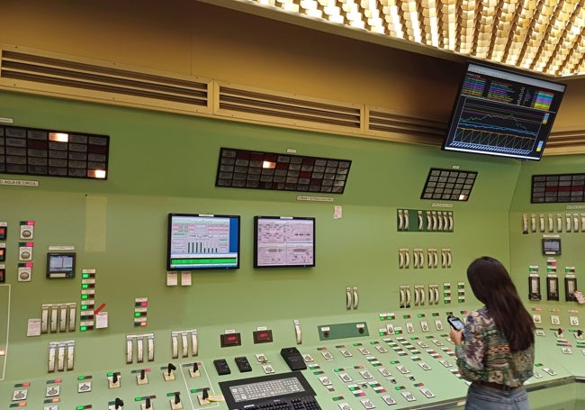 Sala de control de una de las dos unidades de Almaraz.