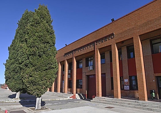 Fachada de la cárcel de Badajoz.