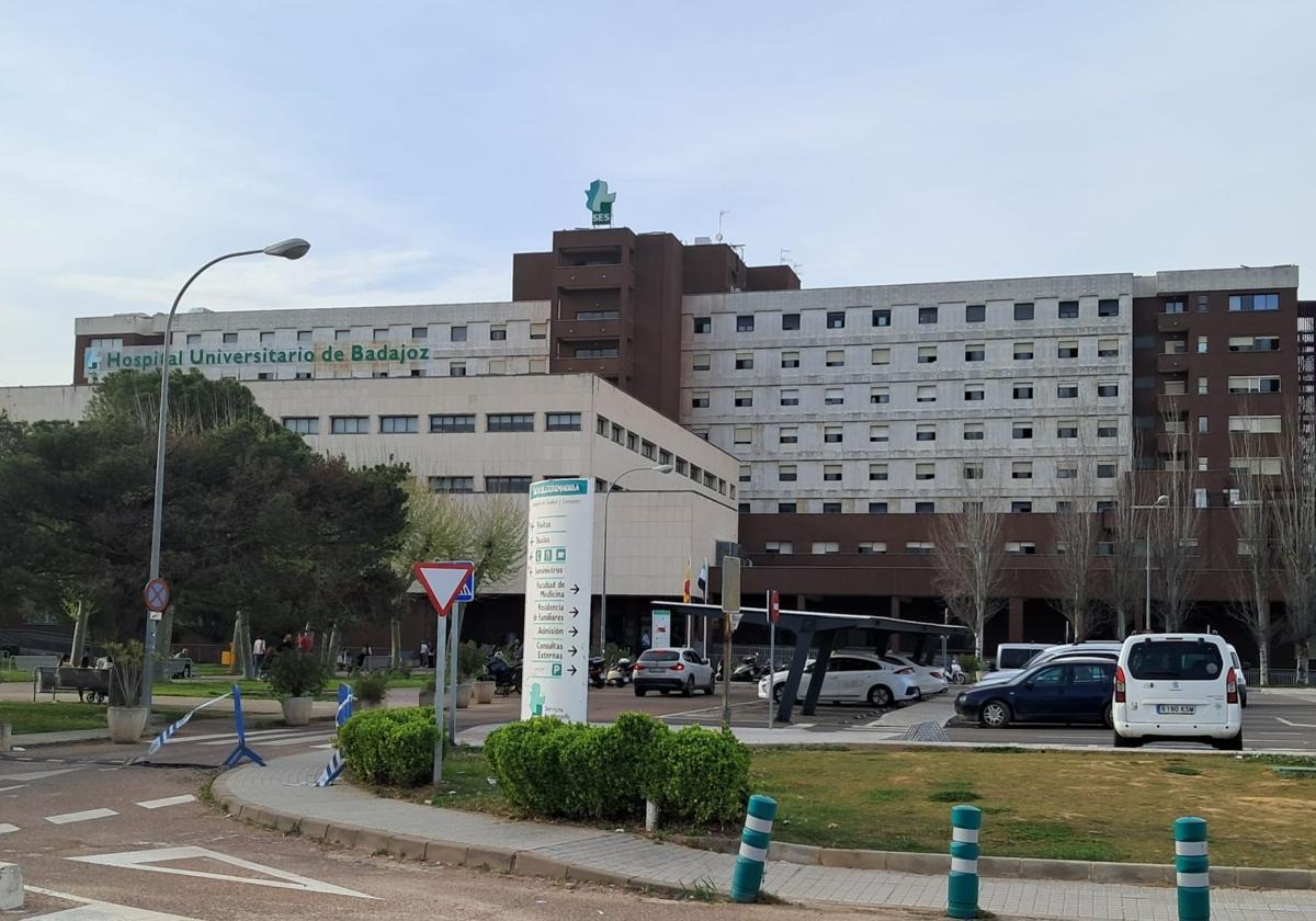 Dos hombres heridos al caer sobre ellos un andamio en Las Vaguadas