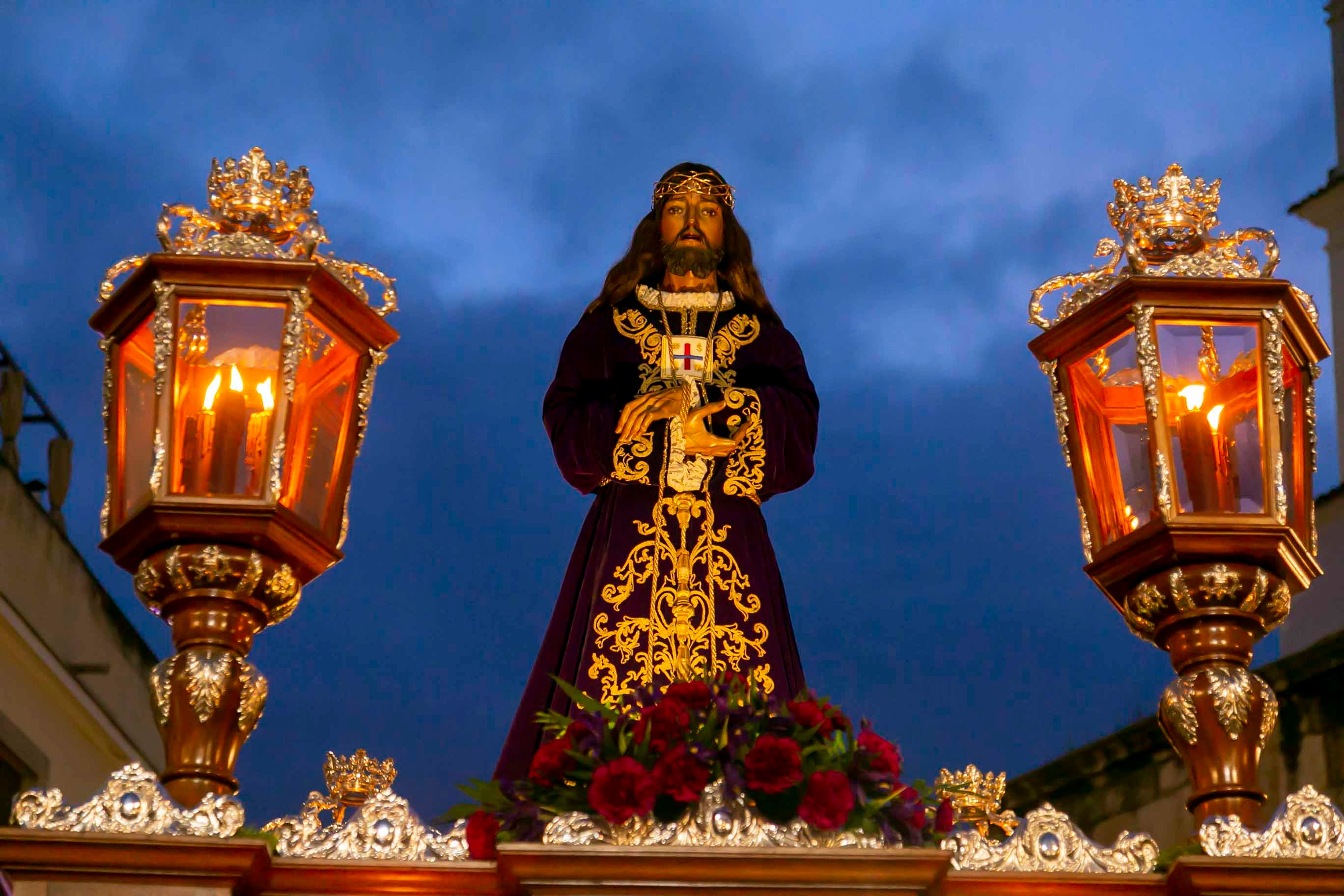 Fotos | Las mejores imágenes del Lunes Santo en Mérida