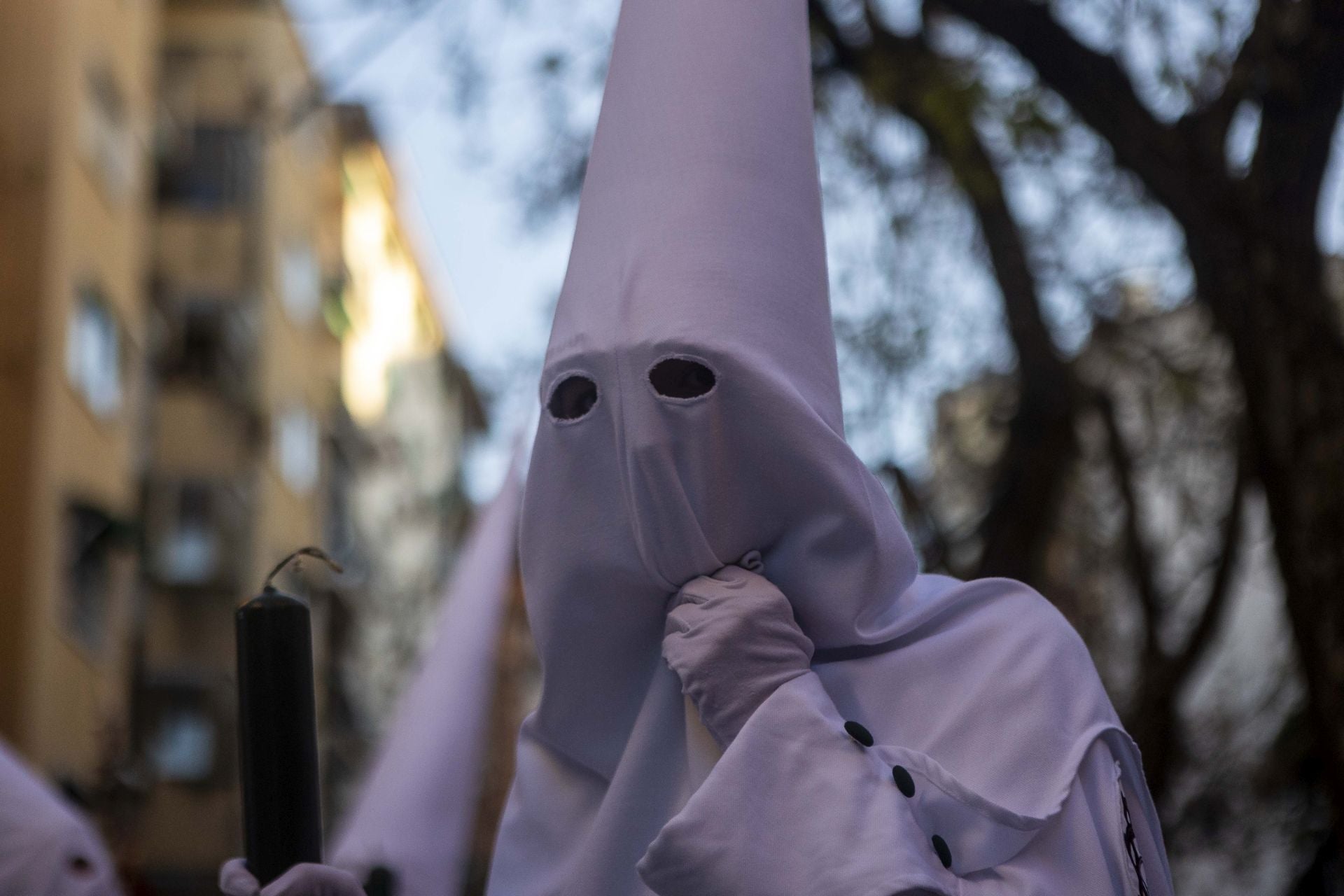 Martes Santo en Cáceres, en imágenes