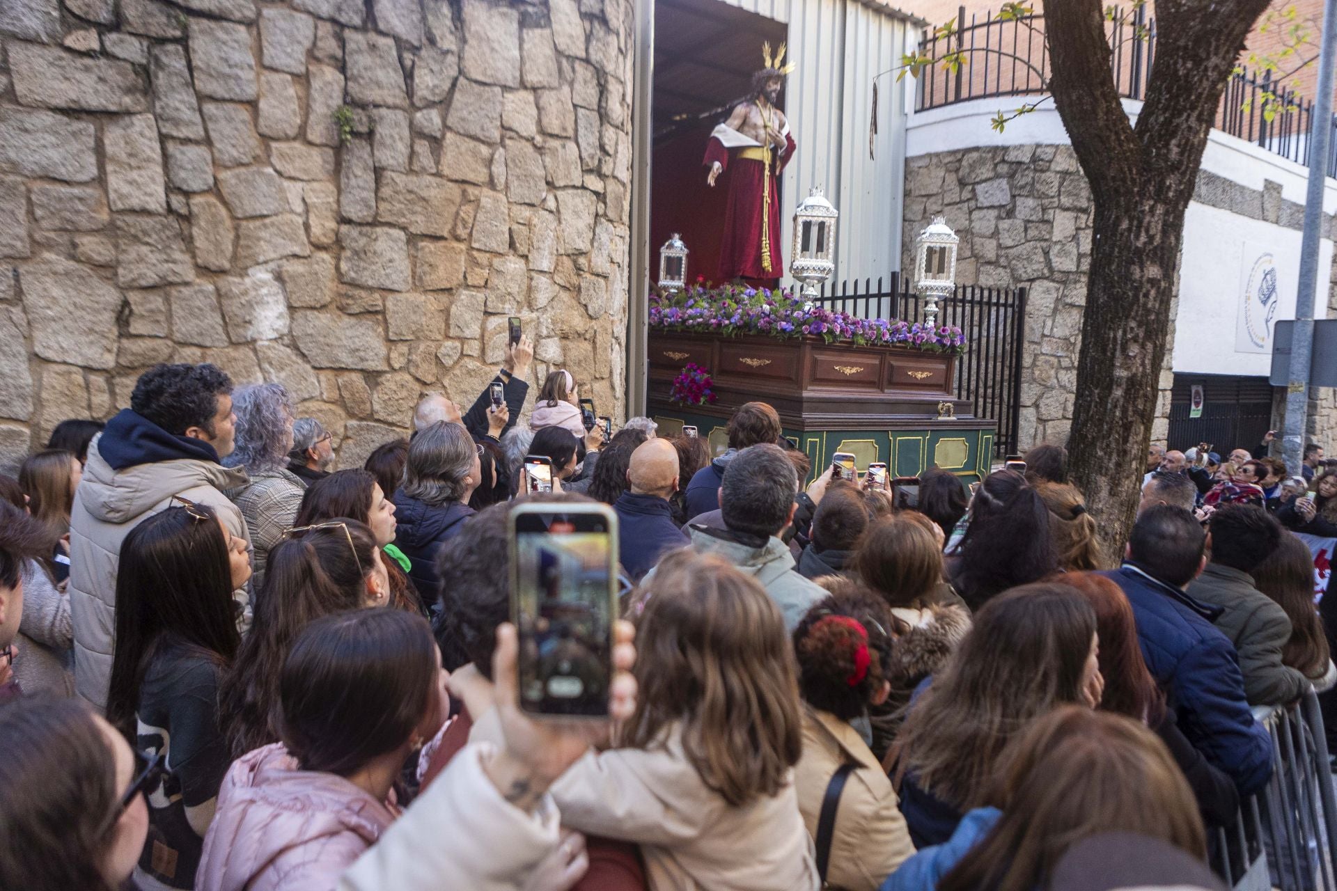 Martes Santo en Cáceres, en imágenes