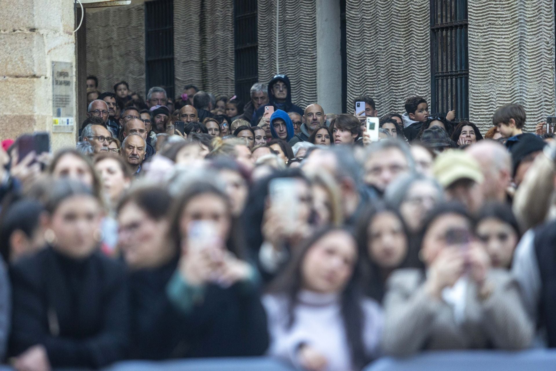 Martes Santo en Cáceres, en imágenes