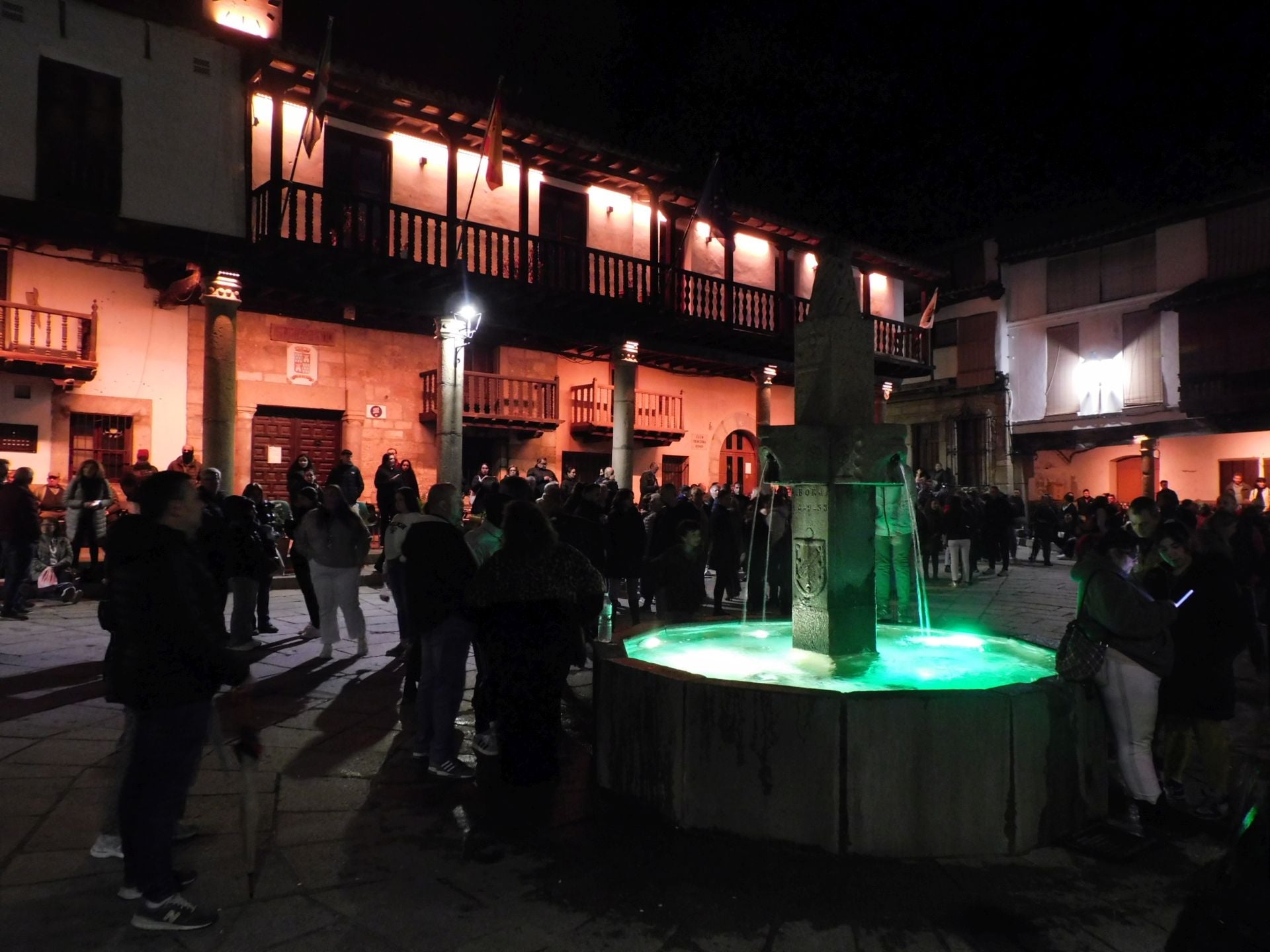 Fotos | Así fue la noche de 'Los empalaos' de Valverde de la Vera