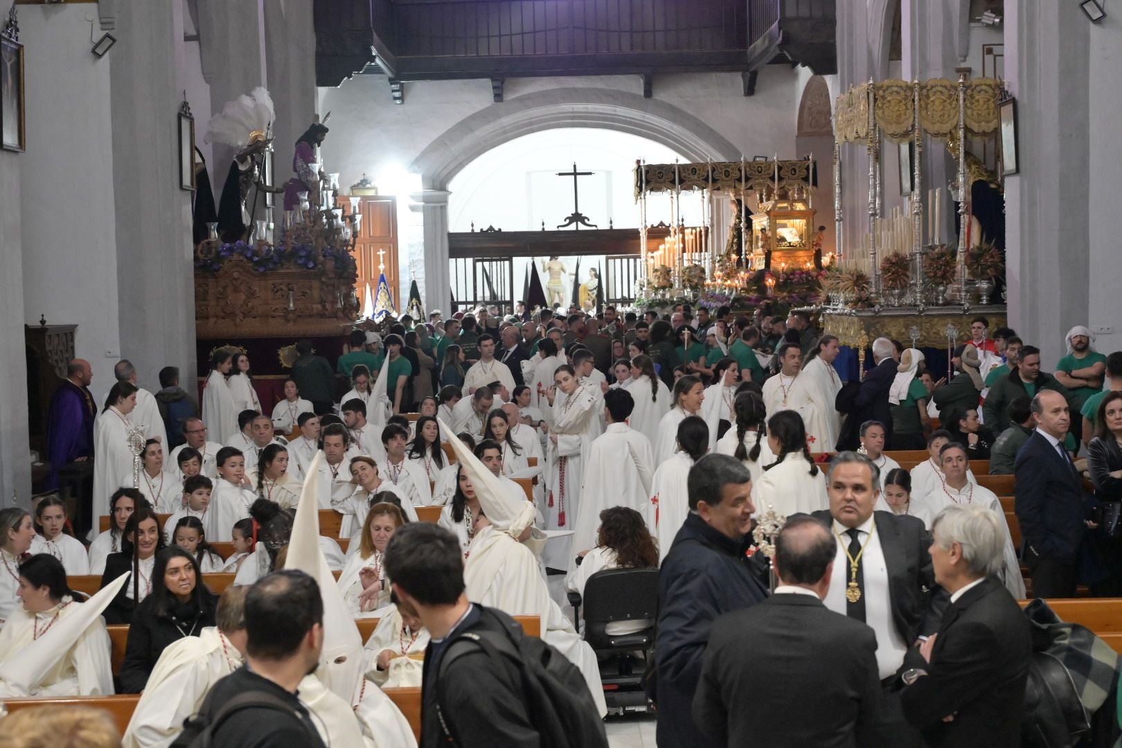 La suspensión del Santo Entierro de Badajoz, en imágenes