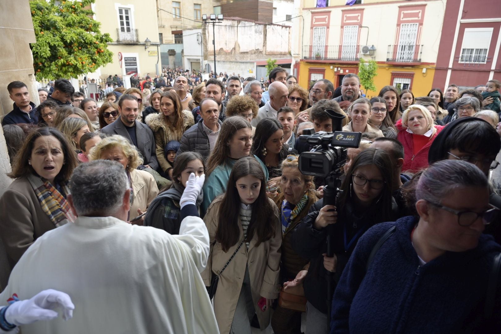 La suspensión del Santo Entierro de Badajoz, en imágenes