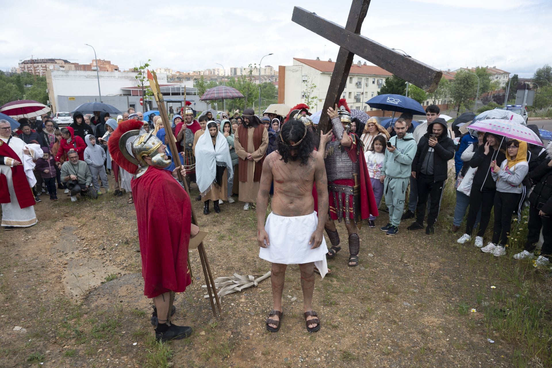 El viacrucis del Cerro de Reyes, en imágenes