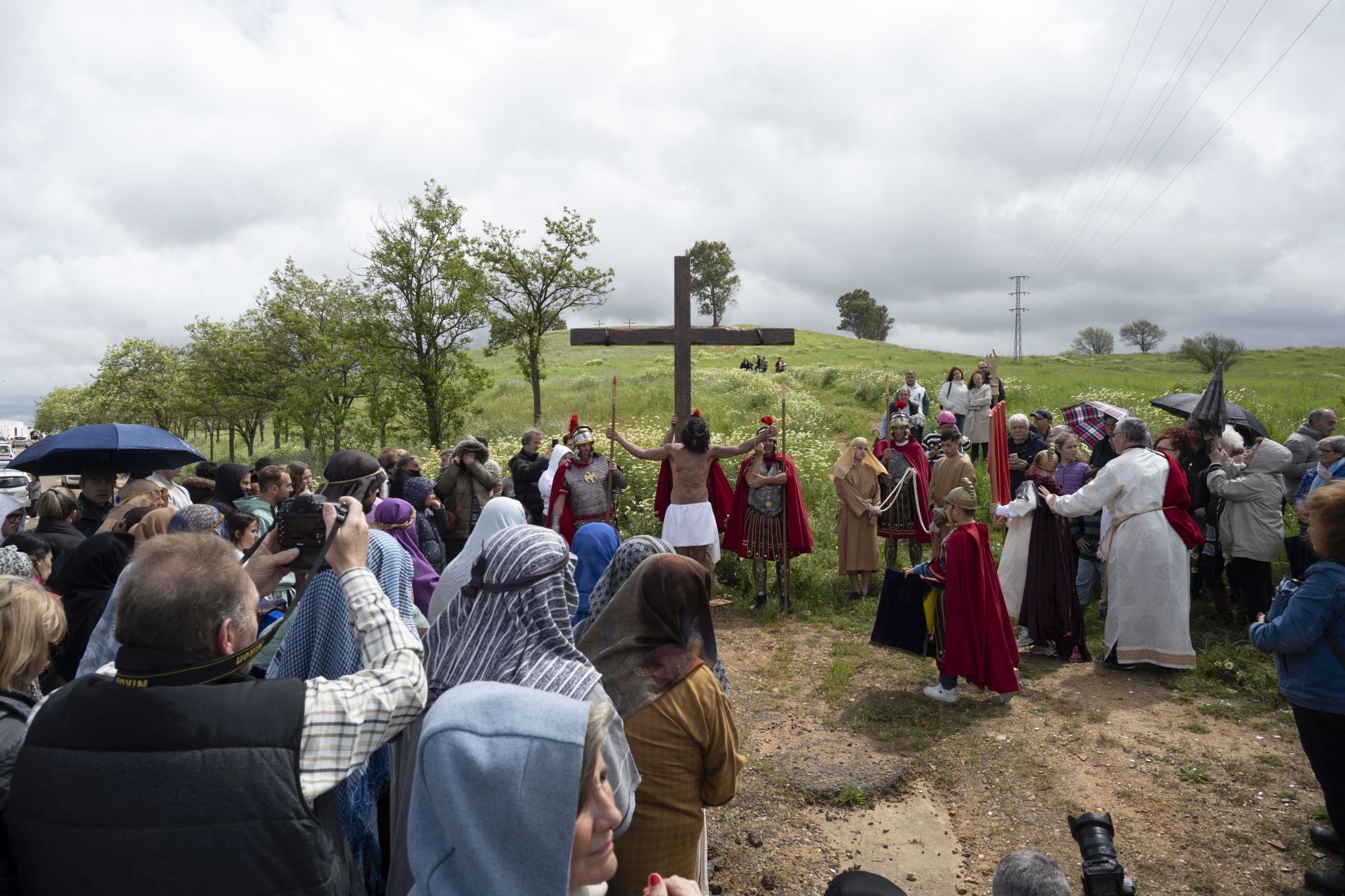 El viacrucis del Cerro de Reyes, en imágenes