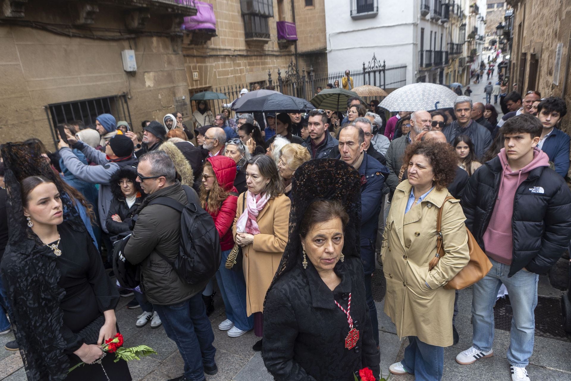 Viernes Santo de Cáceres, en imágenes