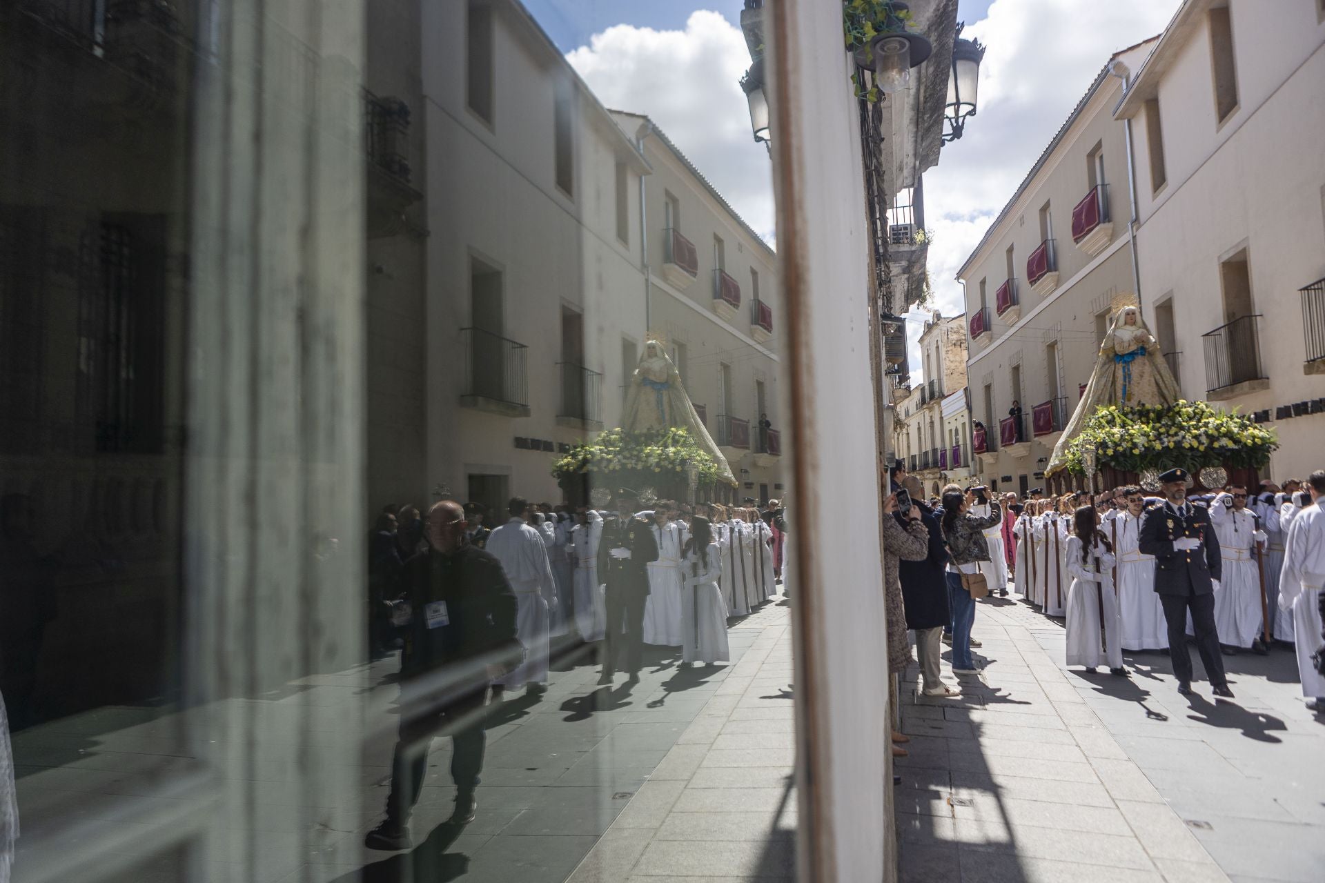 Fotos | Así ha puesto Cáceres el broche final a la Semana Santa