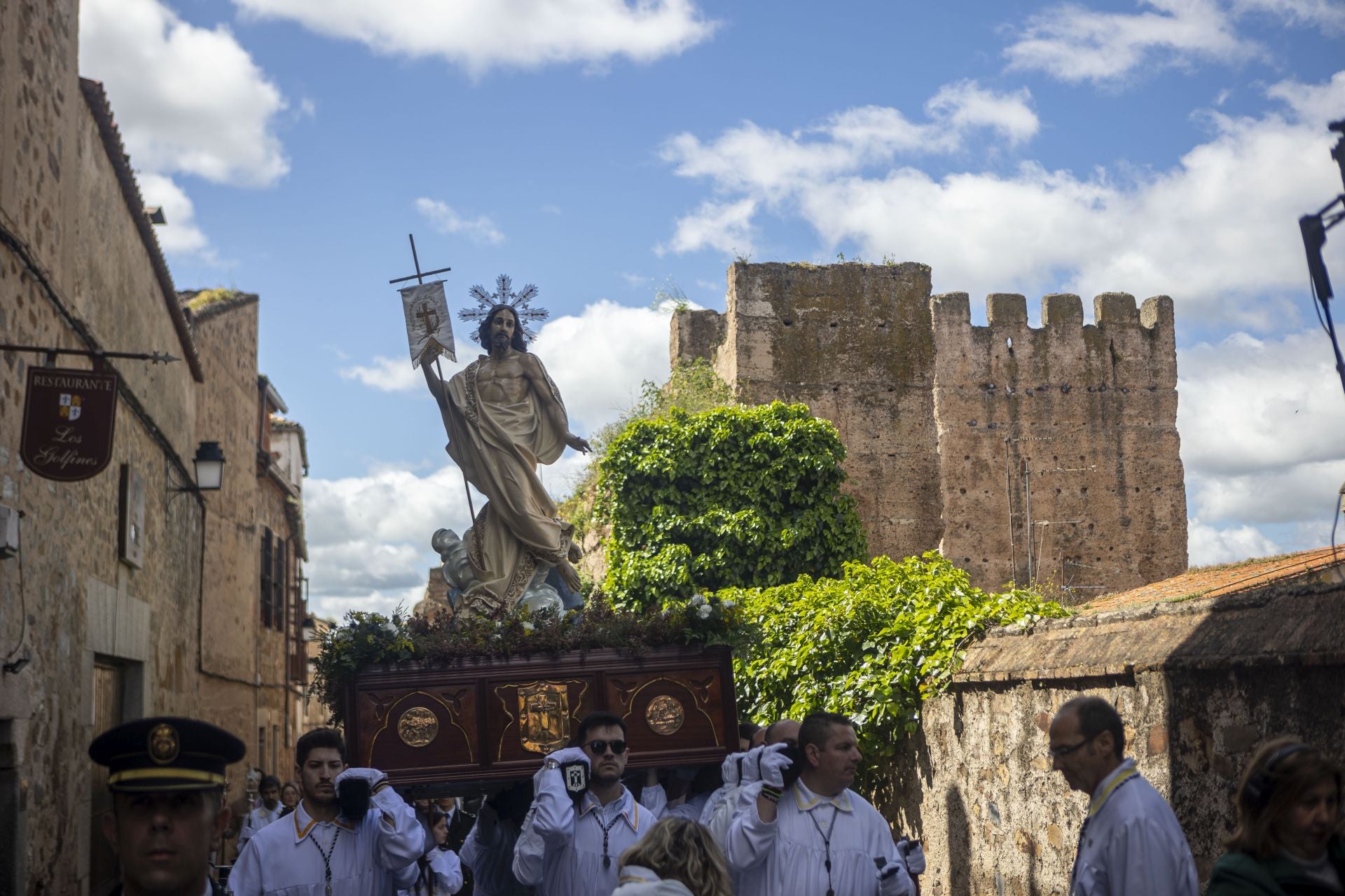 Fotos | Así ha puesto Cáceres el broche final a la Semana Santa