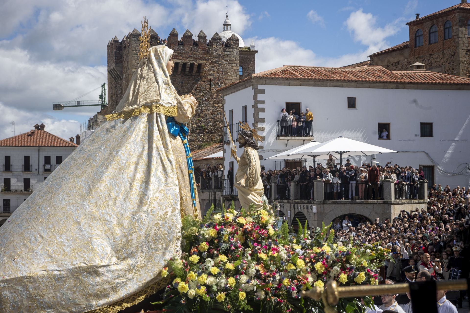 Fotos | Así ha puesto Cáceres el broche final a la Semana Santa