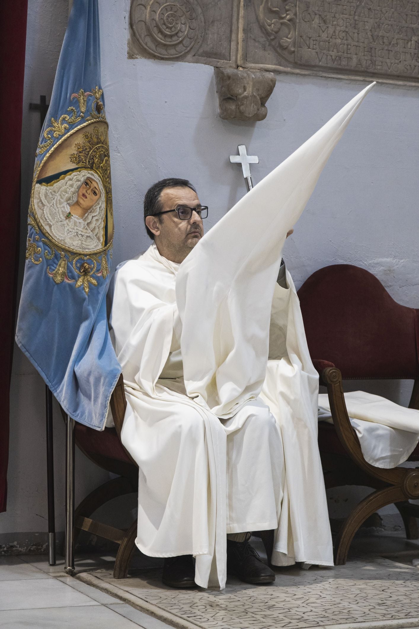 Fotos | Así ha sido la procesión de la Hermandad del Resucitado