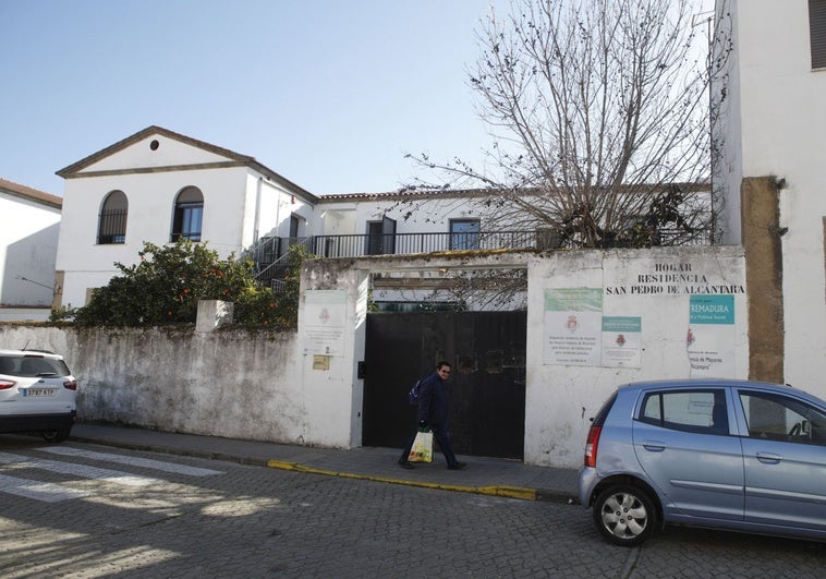 Absueltas las tres trabajadoras de una residencia de Valencia de Alcántara acusadas de maltratar a ancianos