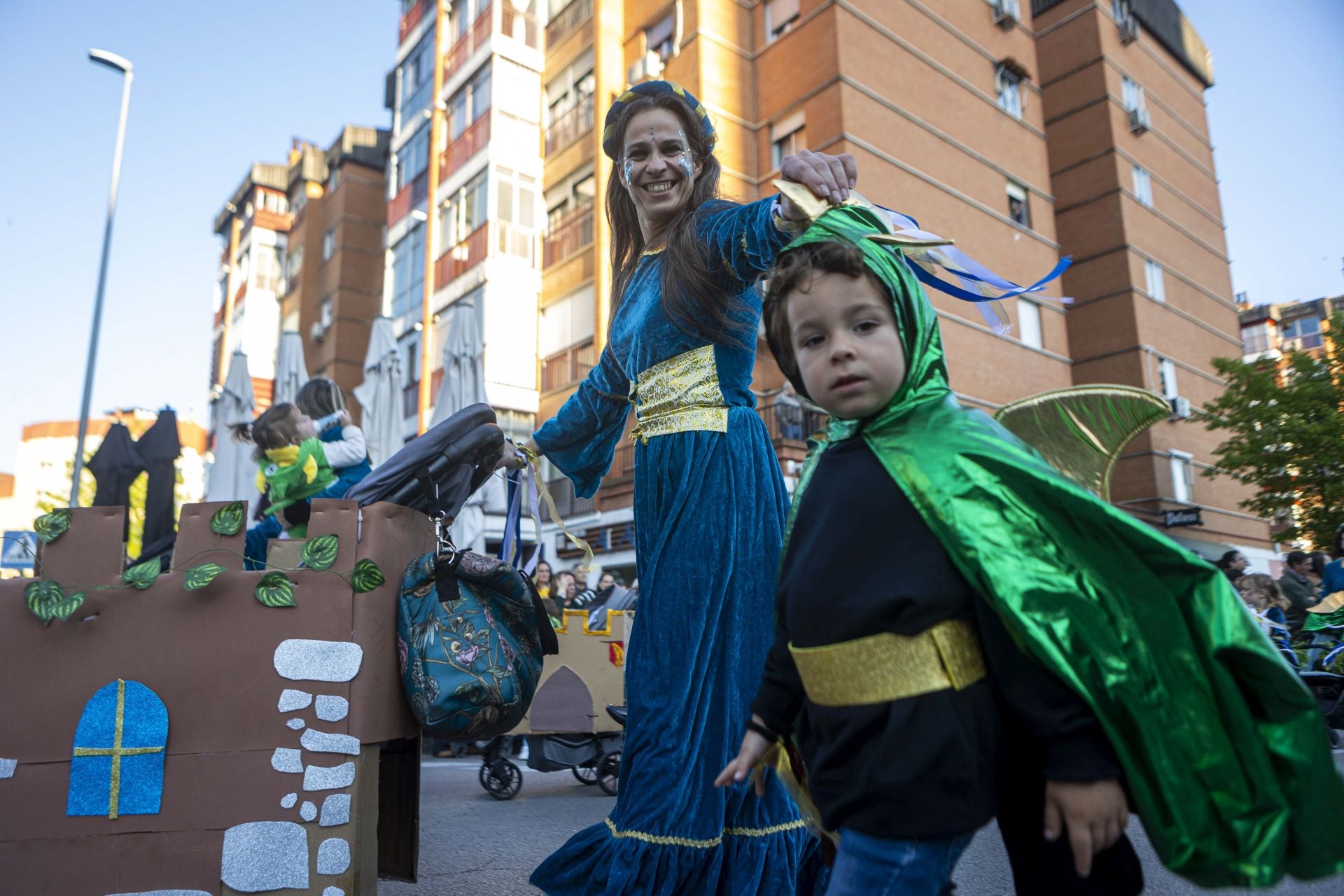 El desfile de San Jorge de Cáceres, en imágenes