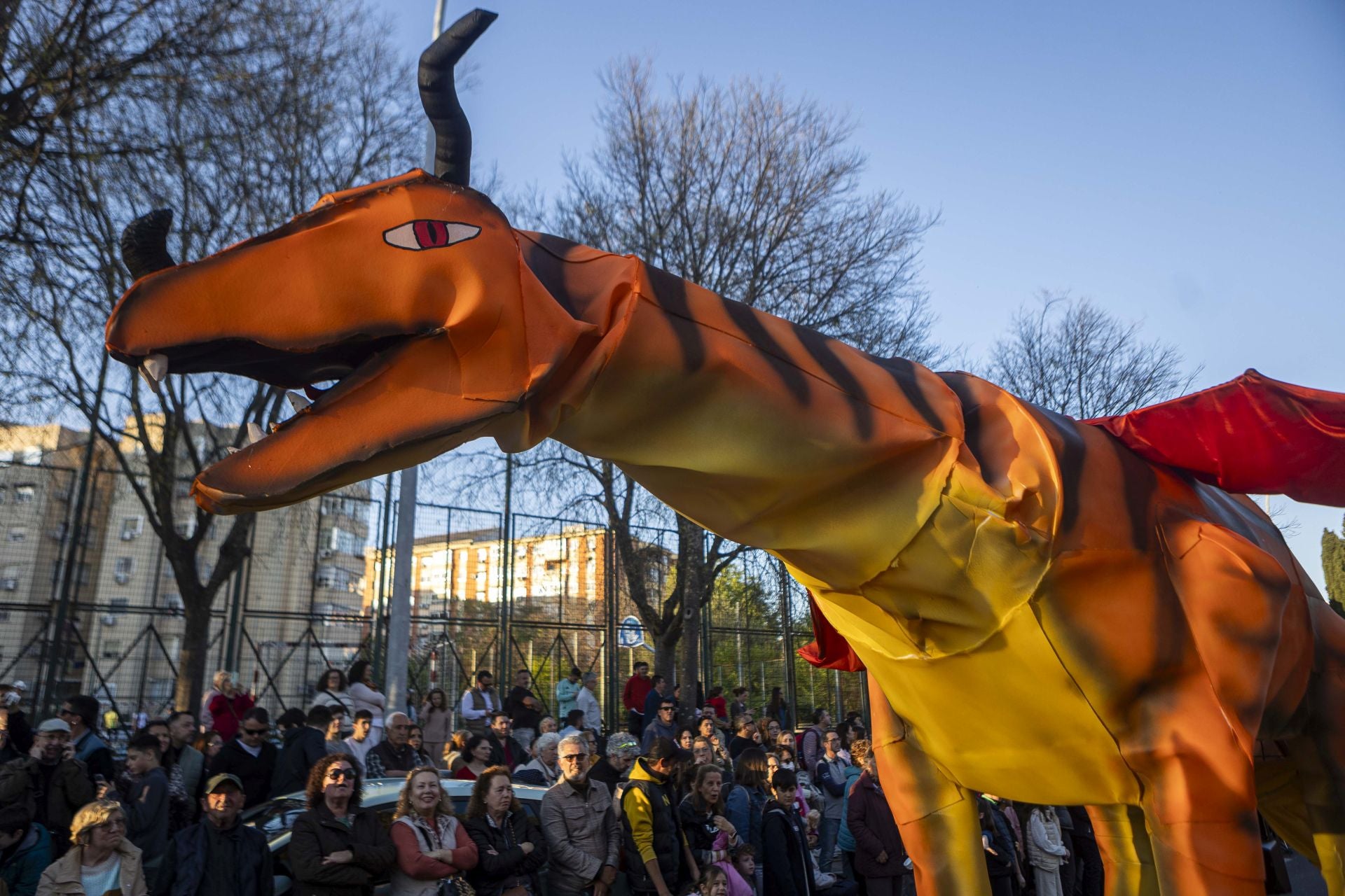 El desfile de San Jorge de Cáceres, en imágenes