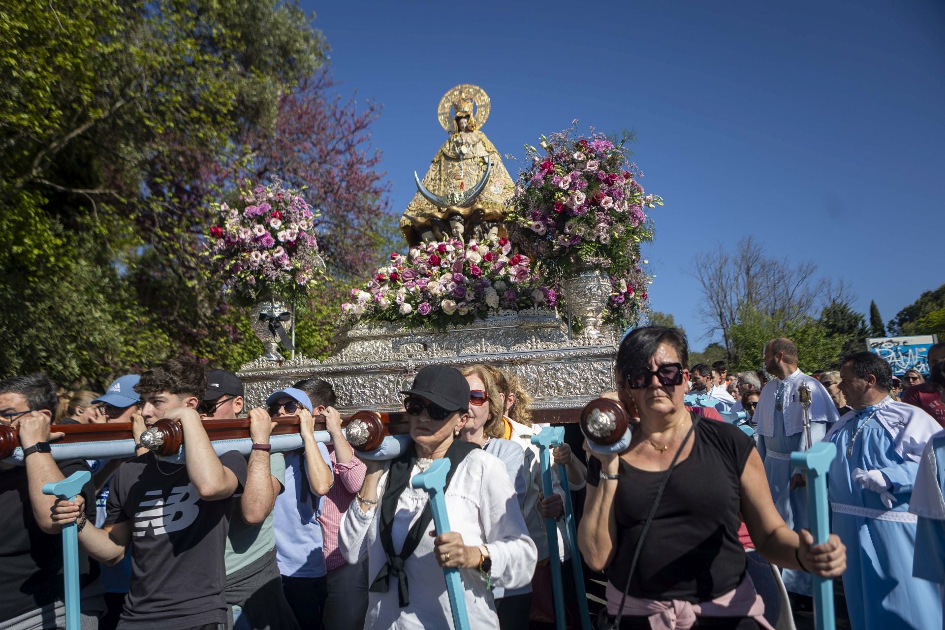 La bajada de la Virgen de la Montaña a la ciudad, en imágenes