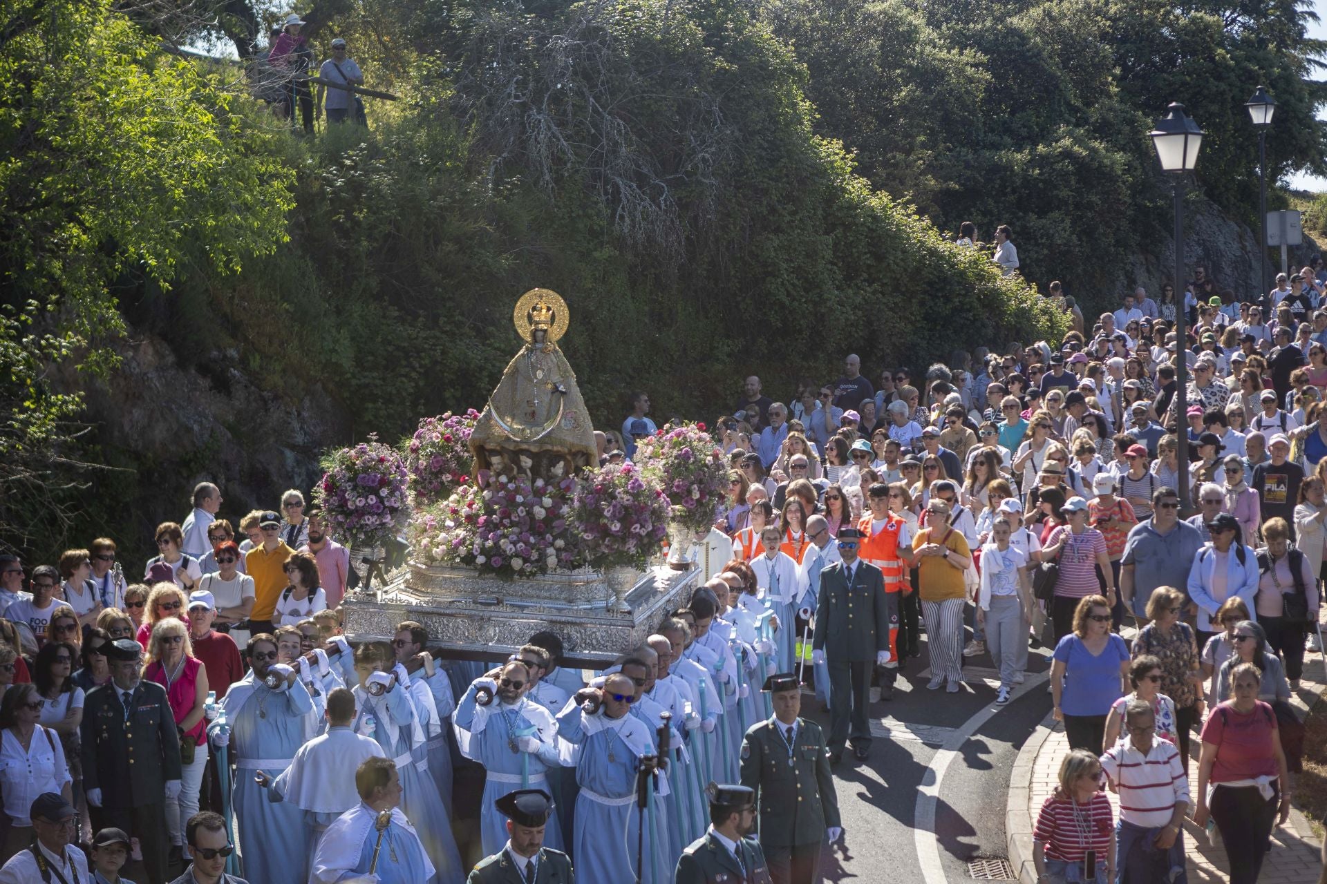 La bajada de la Virgen de la Montaña a la ciudad, en imágenes