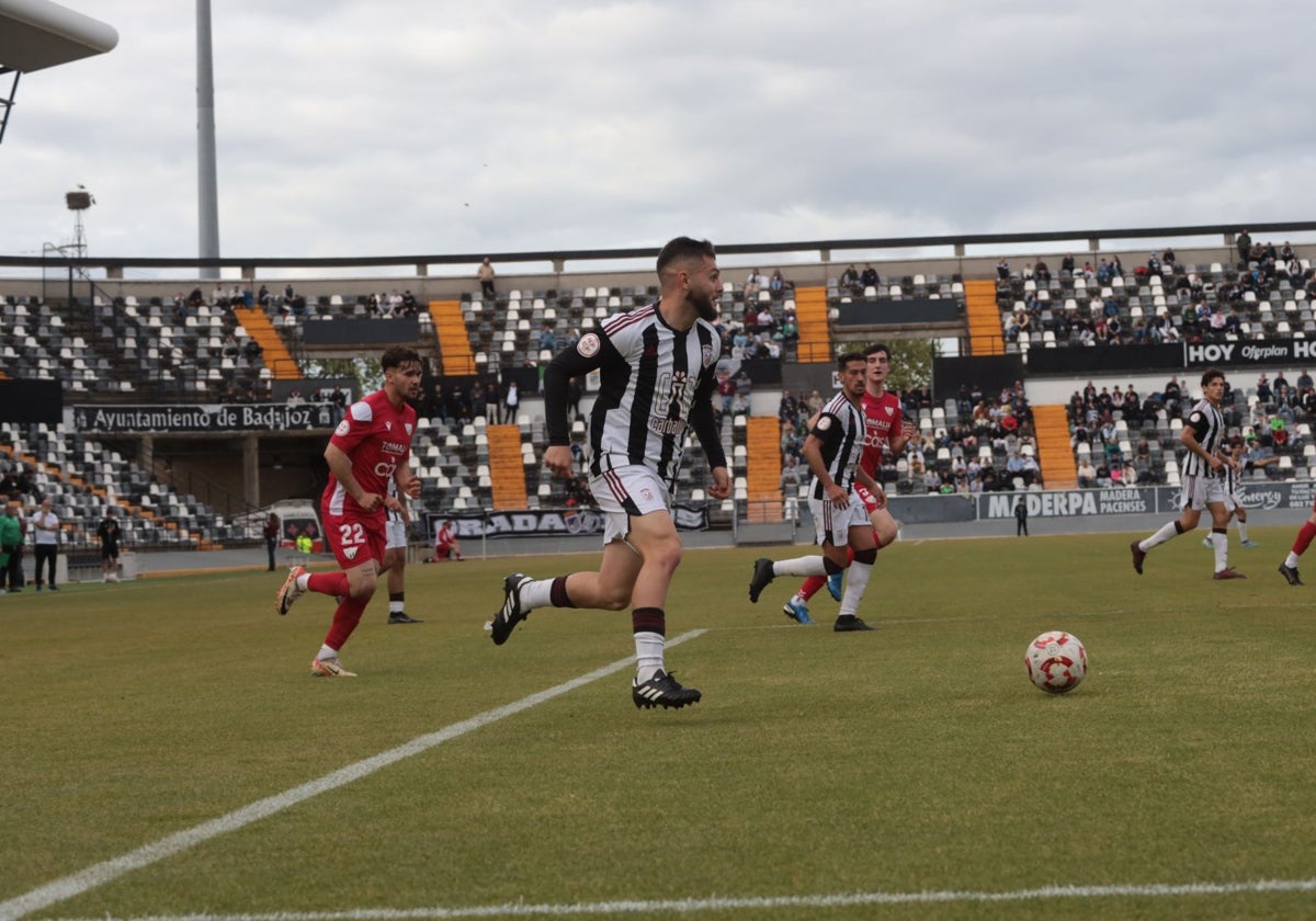 El plan B del Badajoz adquiere peso para David González