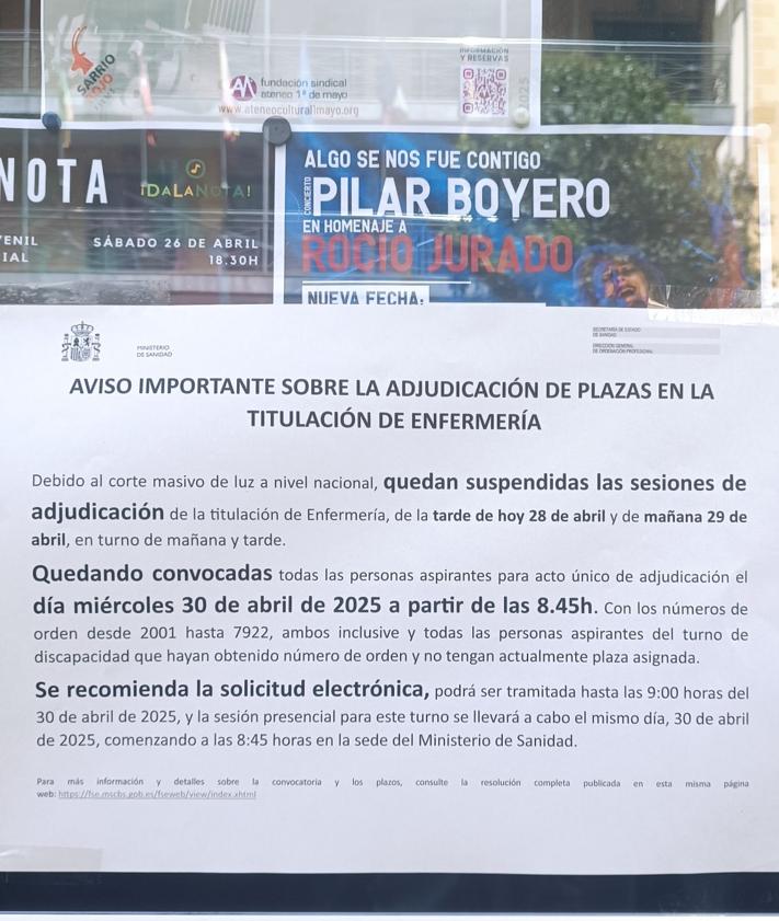 Imagen secundaria 2 - Atrapados en Madrid decenas de extremeños que elegían ayer su plaza de enfermería