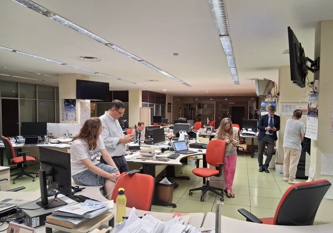 Esperando que volviera la conexión con los ordenadores 'colgados'.