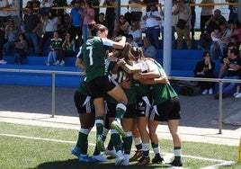 Alegría verdiblanca en un partido de este curso.