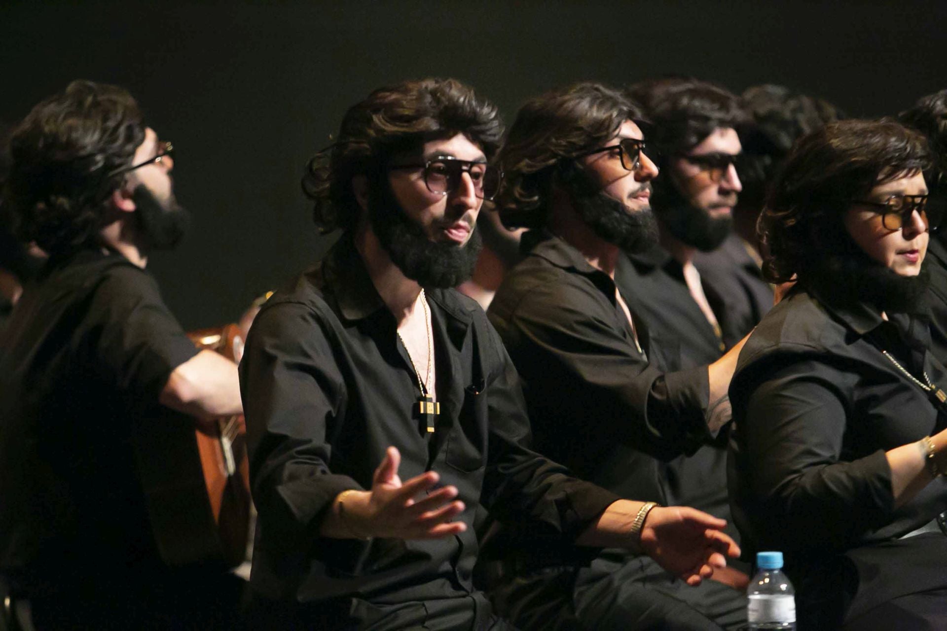 Las mejores imágenes de la actuación en Mérida de &#039;Los Calaíta&#039;, ganadores del Carnaval de Cádiz 2025