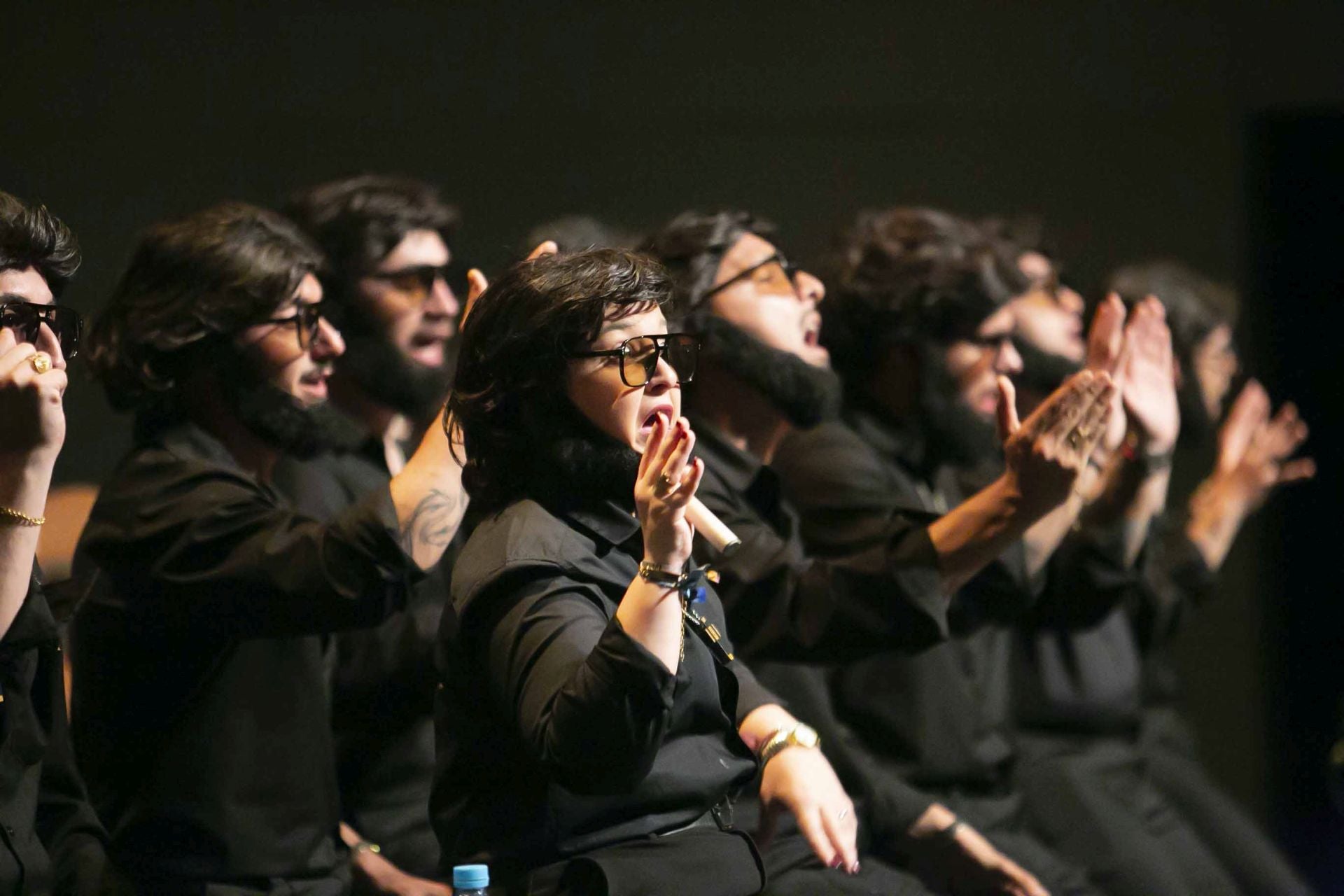 Las mejores imágenes de la actuación en Mérida de &#039;Los Calaíta&#039;, ganadores del Carnaval de Cádiz 2025